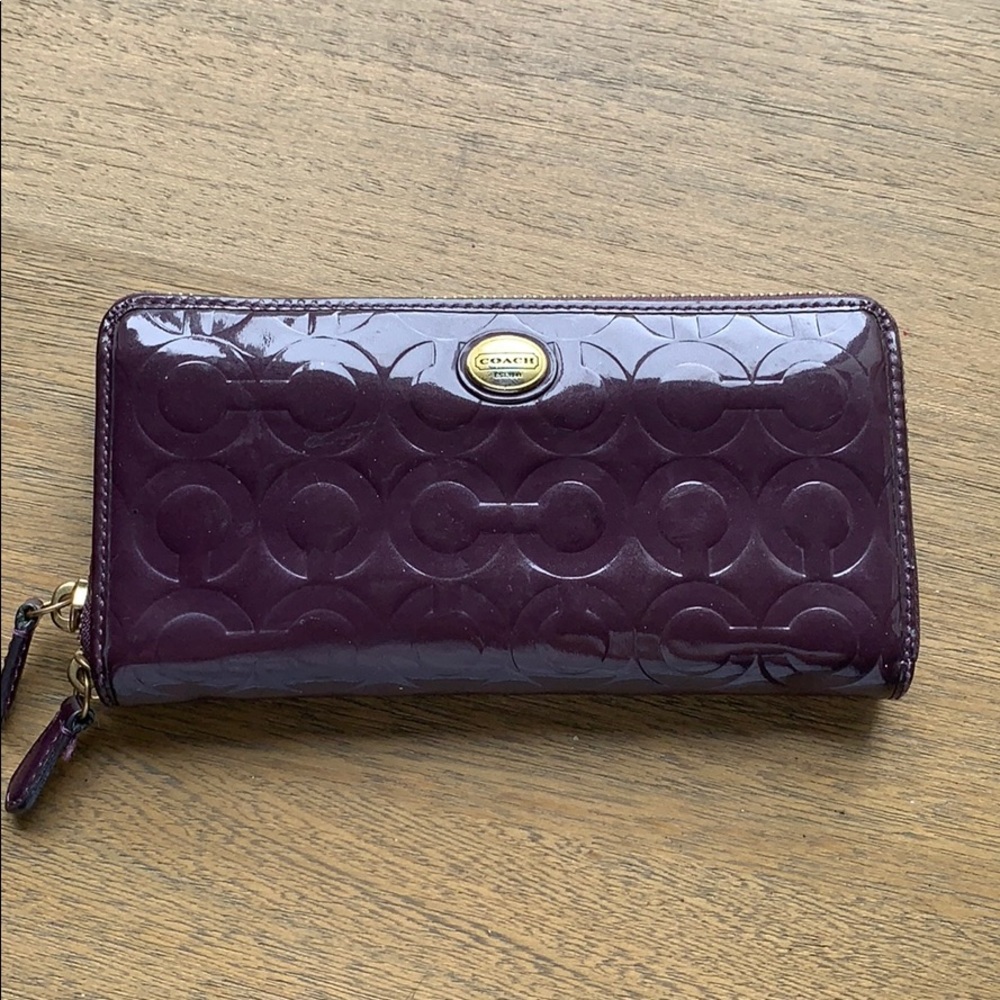 💜PRICE REDUCED 2 SELL TODAY!Coach Leather wallet